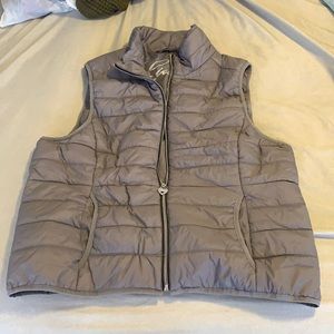 Guess gray vest